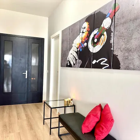 Apartment Modern Appartament In